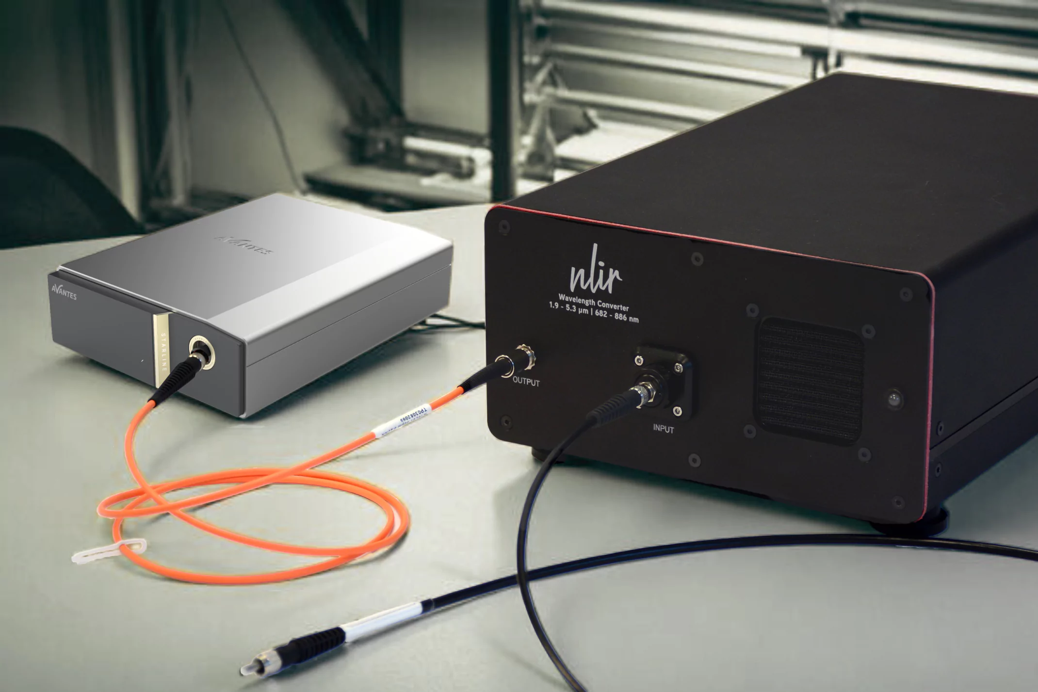 1 kHz Spectrometer BUNDLE with NLIR's SPEKTRUM Wavelength Converter